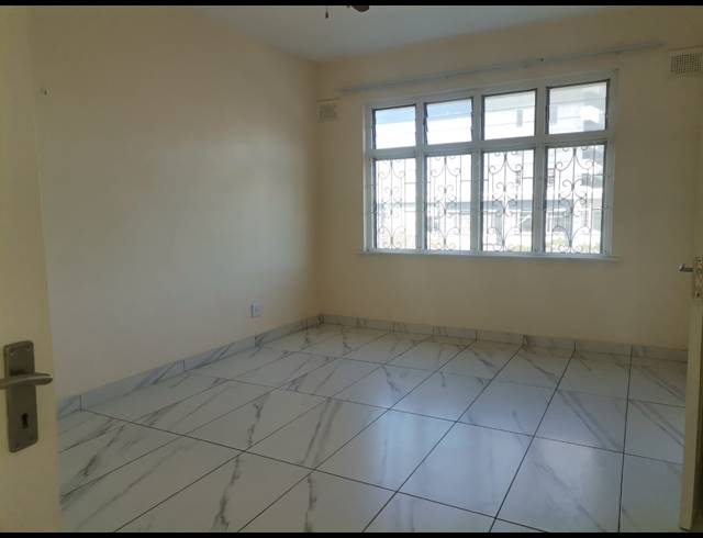 2.5 BEDROOM FLAT FOR SALE IN MUSGRAVE